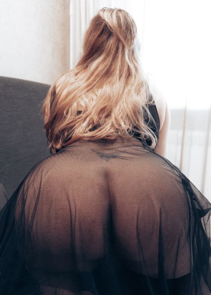 Индивидуалка Алёна фото № 2 в городе Батайск