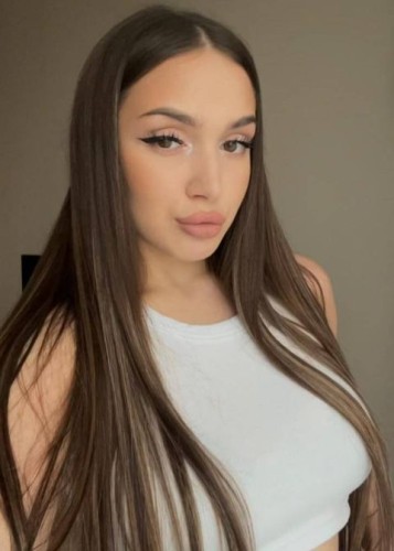 Кира, Г. Батайск